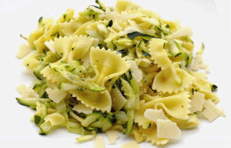 pasta ricotta zucchine menta