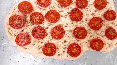 Ricetta: Focaccia con i pomodorini