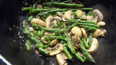asparagi e funghi