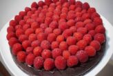 Torta al cioccolato e lamponi