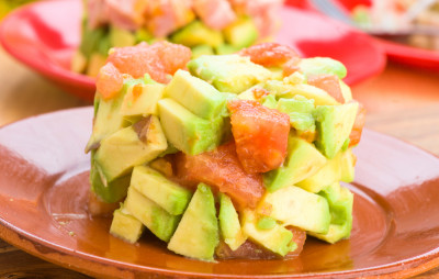 Ricette fresche: Tartare di pomodoro e avocado